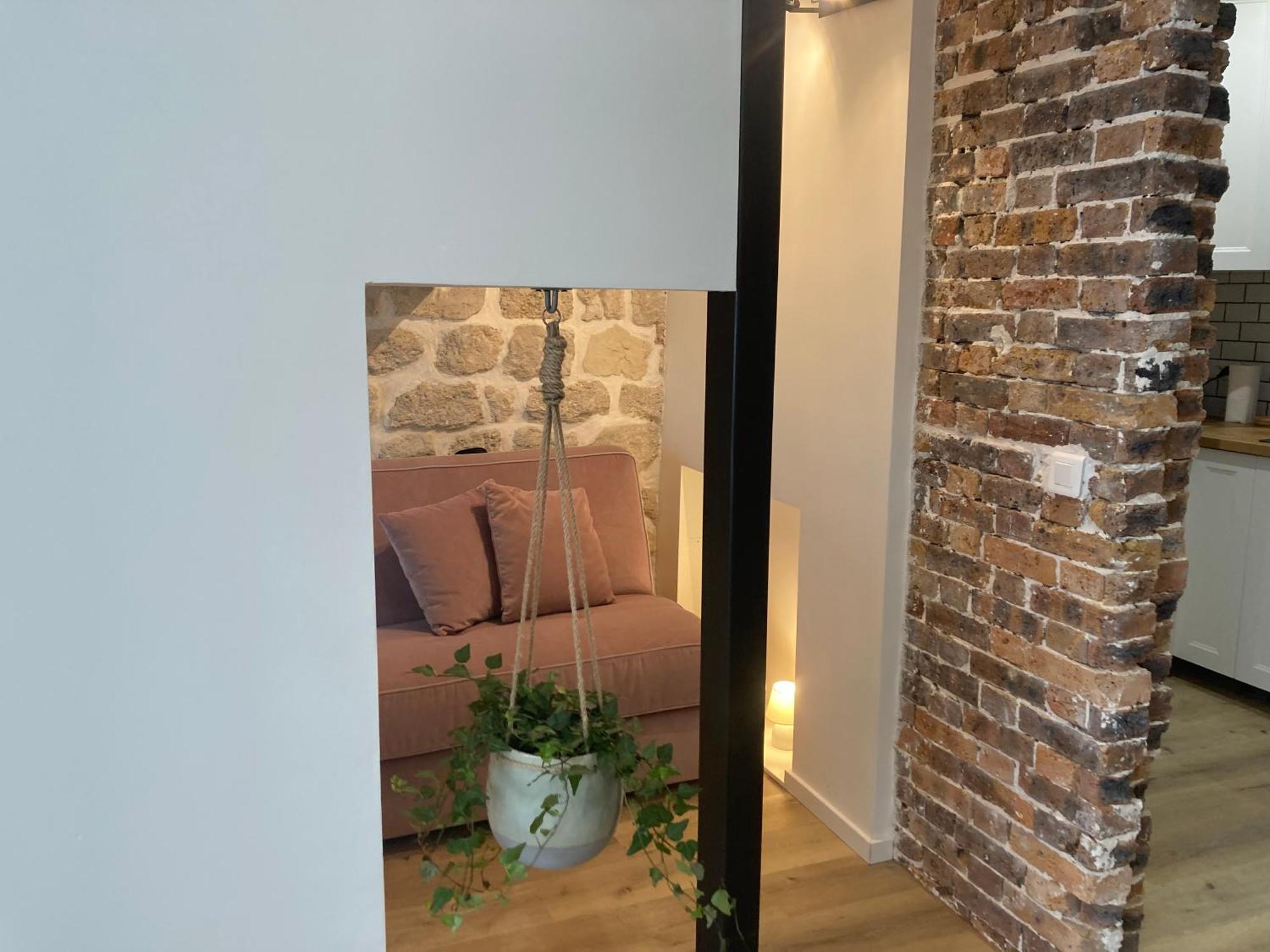 Another Brick In The Wall Apartment In Paris Sleeps 9 Exterior photo